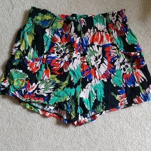Lily white med Rayon shorts